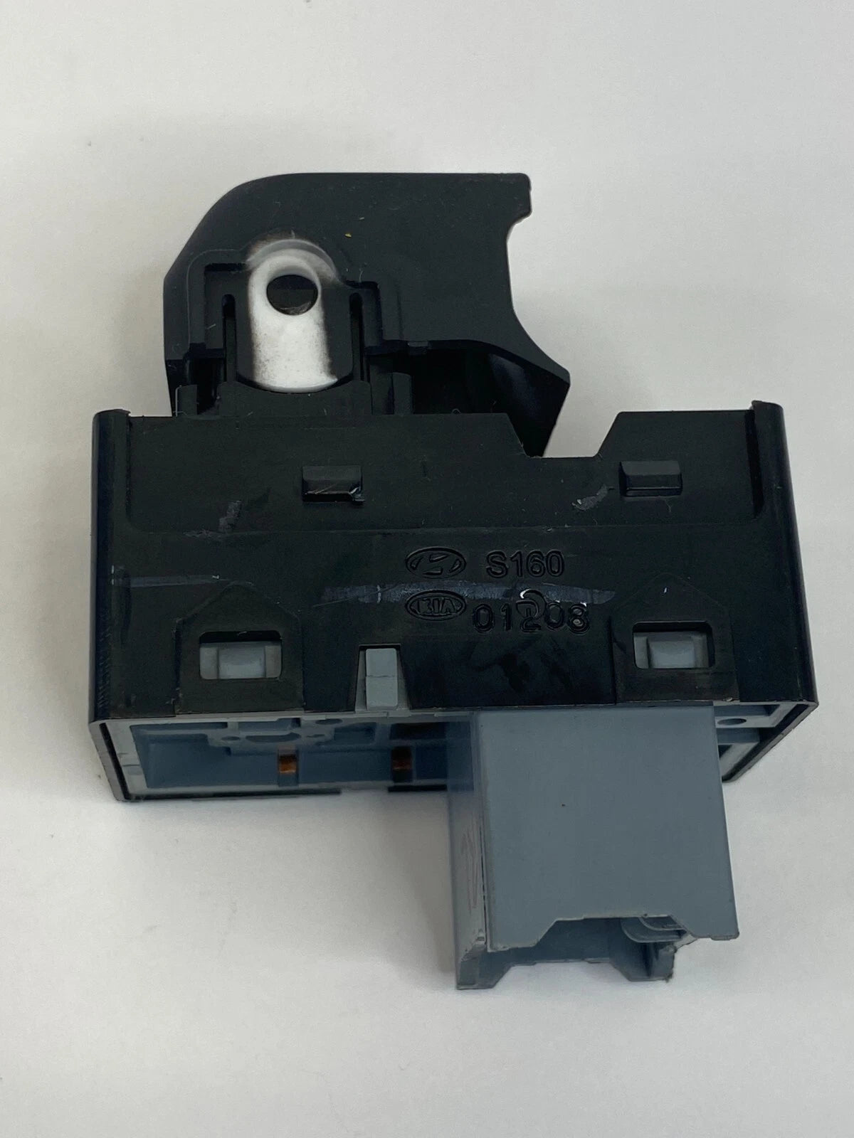 2011-2013 HYUNDAI ELANTRA REAR LEFT SIDE DOOR POWER WINDOW SWITCH 202009647 OEM