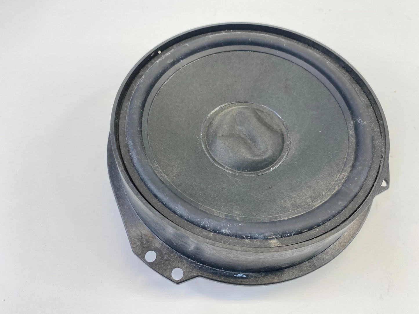 02 03 04 05 06 07 SATURN VUE REAR LEFT SIDE DOOR AUDIO SPEAKER 9175188 OEM