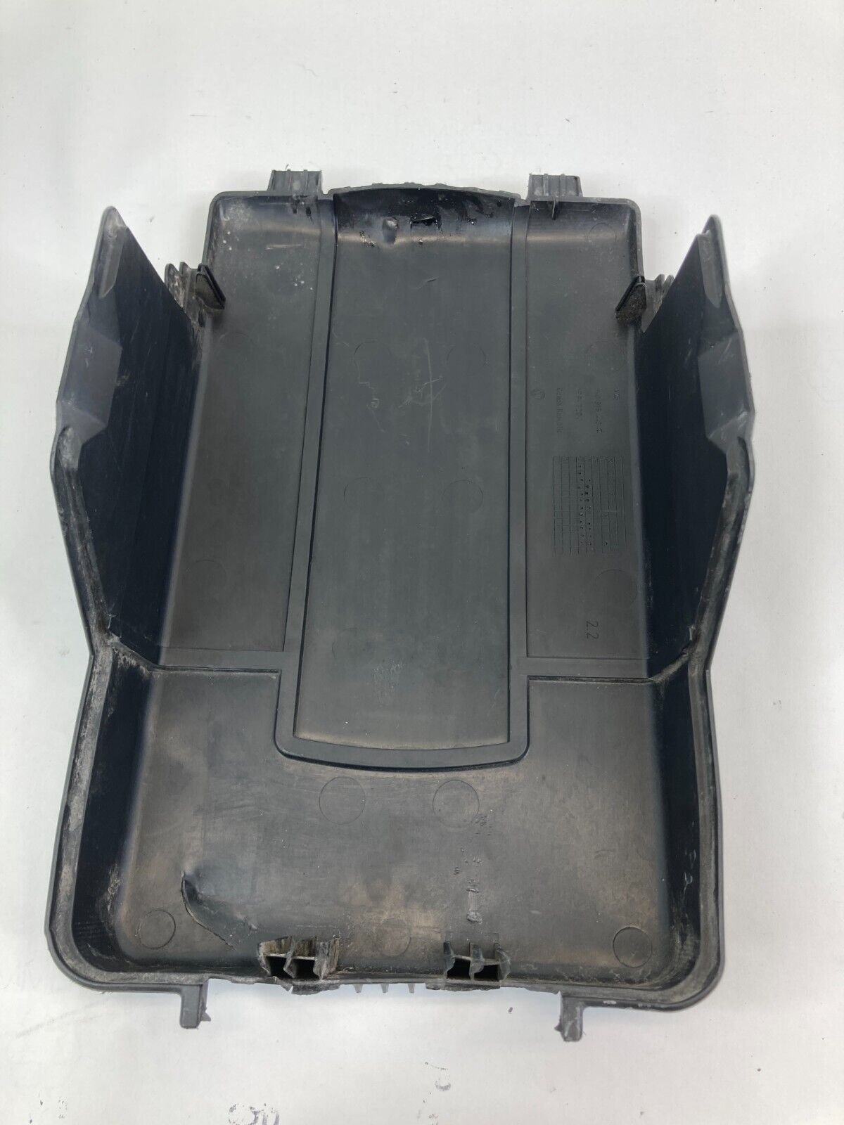 2006-2013 Audi A3 2.0L Engine Compartment Battery Cap Assembly 1K0-915-443-C OEM