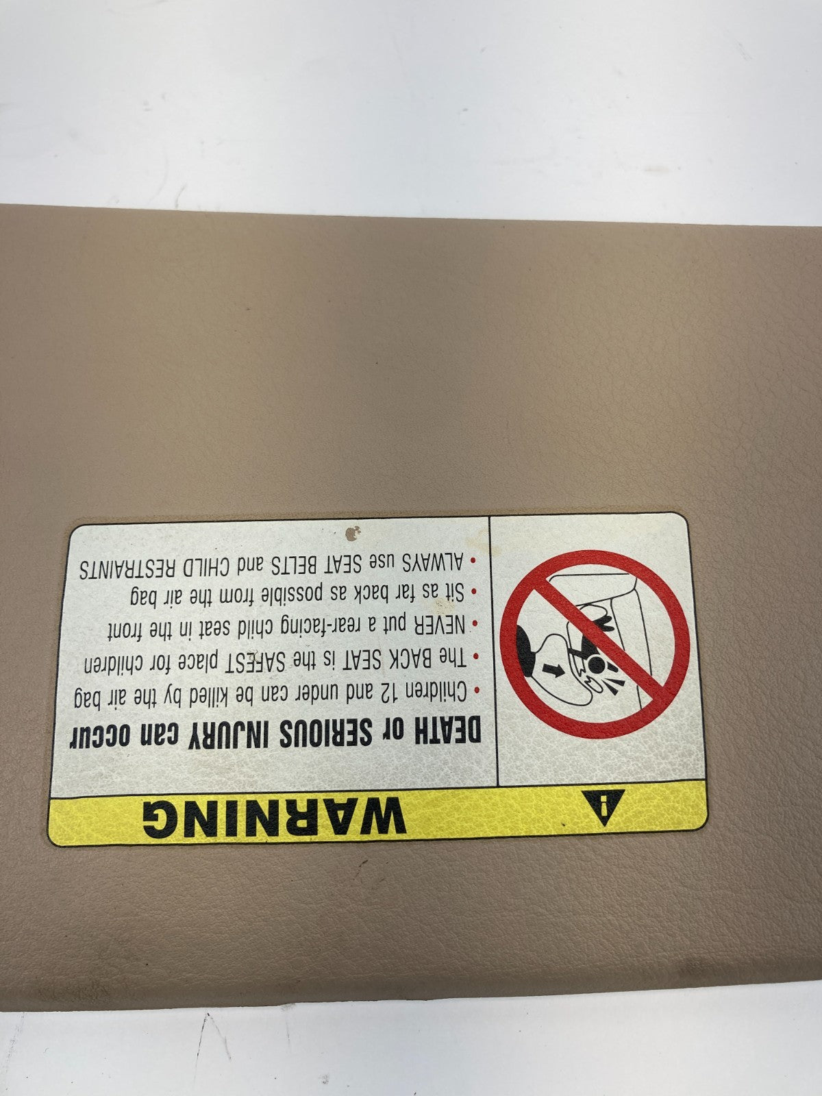 99 00 BMW 323i 01-05 325i Left Driver Side Sunvisor Sun Visor Shade w/ Mirror