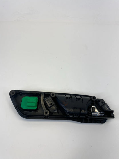 11-18 VOLKSWAGEN JETTA FRONT LEFT INTERIOR DOOR HANDLE W/ LOCK SWITCH 5C6837197A