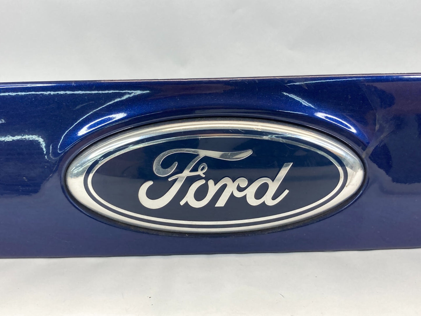 12 13 14 Ford Focus Sedan Rear Trunk Deck Lid Molding Finish Panel w Emblem Blue