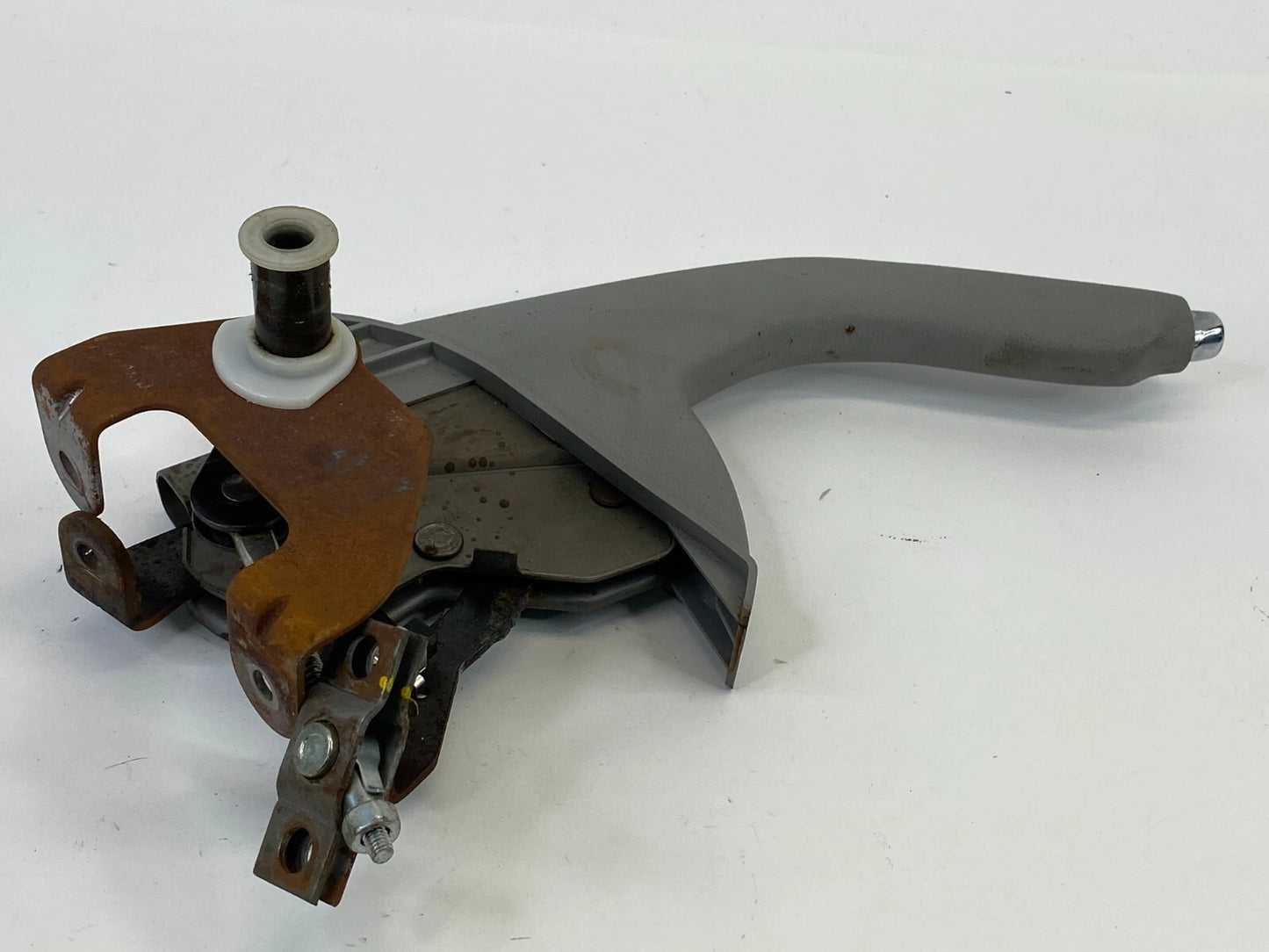 2007-2011 HYUNDAI ACCENT SEDAN EMERGENCY PARKING BRAKE HANDLE LEVER ASSEMBLY OEM