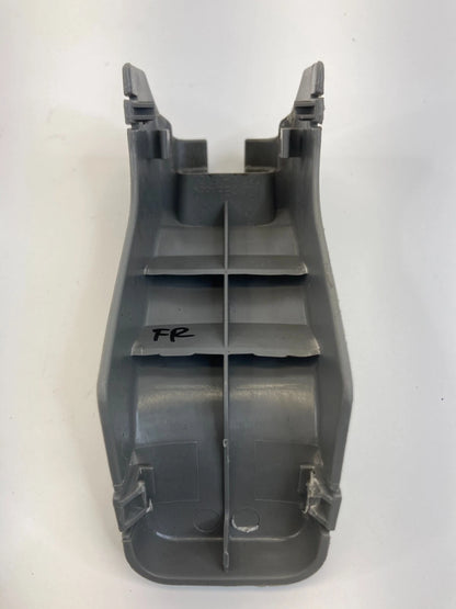 2002 2003 TOYOTA CAMRY FRONT RIGHT SEAT OUTER TRACK END CAP COVER 72137-AA020