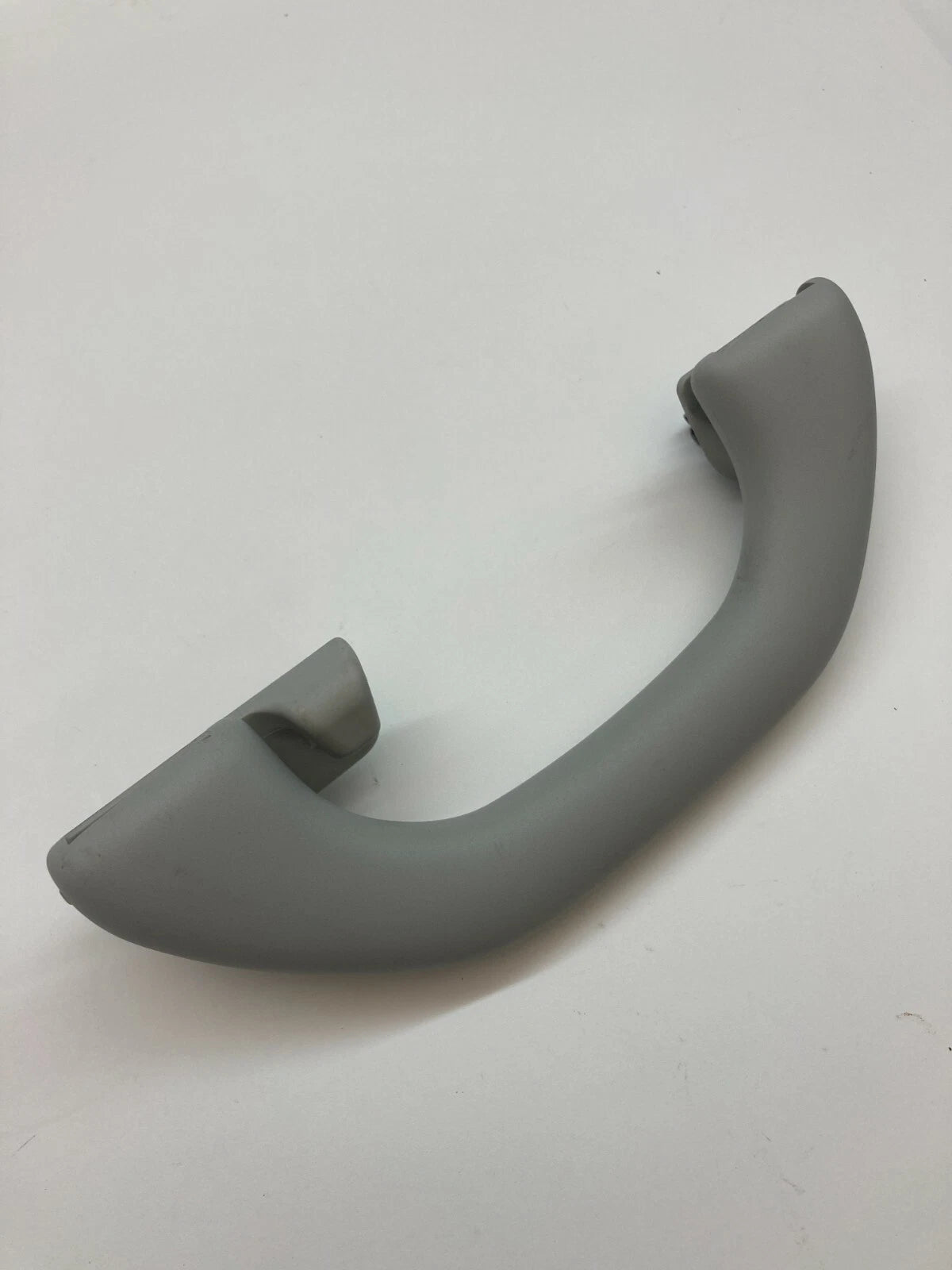 2011-2018 VOLKSWAGEN JETTA INTERIOR ROOF REAR LEFT OR RIGHT GRAB HANDLE BAR OEM