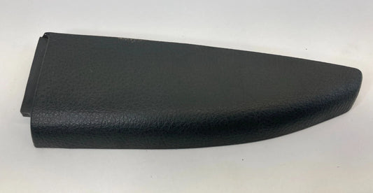 2010-2013 KIA SOUL FRONT RIGHT SIDE DOOR PANEL ARMREST ARM REST 82720-2K000 OEM