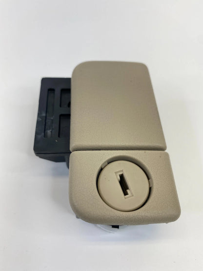 2000-2006 MAZDA MPV GLOVE BOX COMPARTMENT LOCK LATCH RELEASE HANDLE OEM