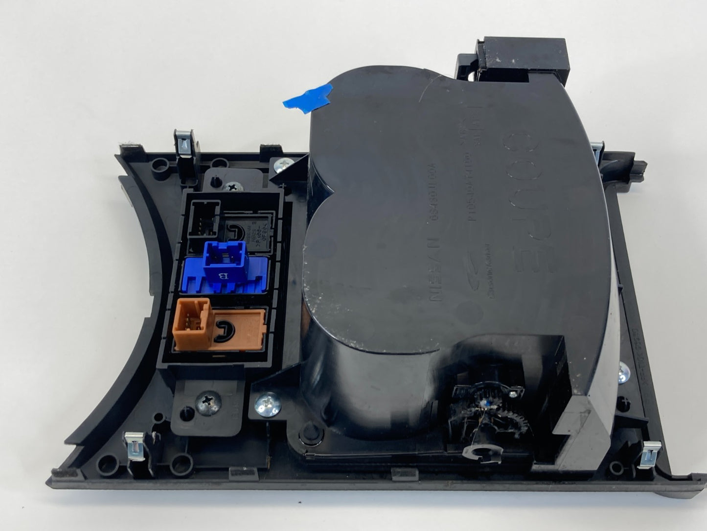 08 09 Infiniti G37 Front Center Console Cup Holder Heat Switch 68430JL00A OEM