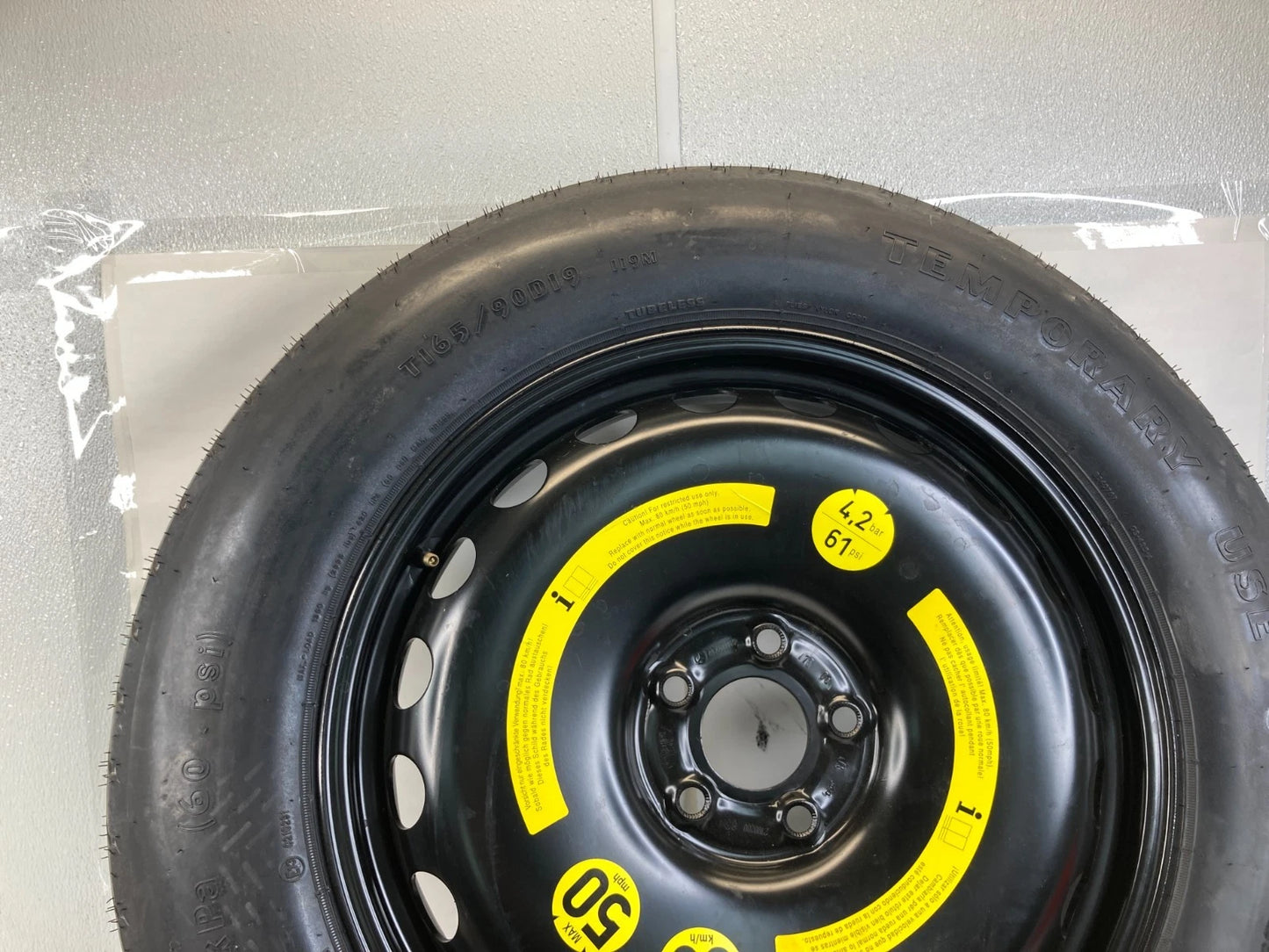 2007-2016 MERCEDES-BENZ GL450 EMERGENCY SPARE TIRE RIM WHEEL COMPACT T165/90D19