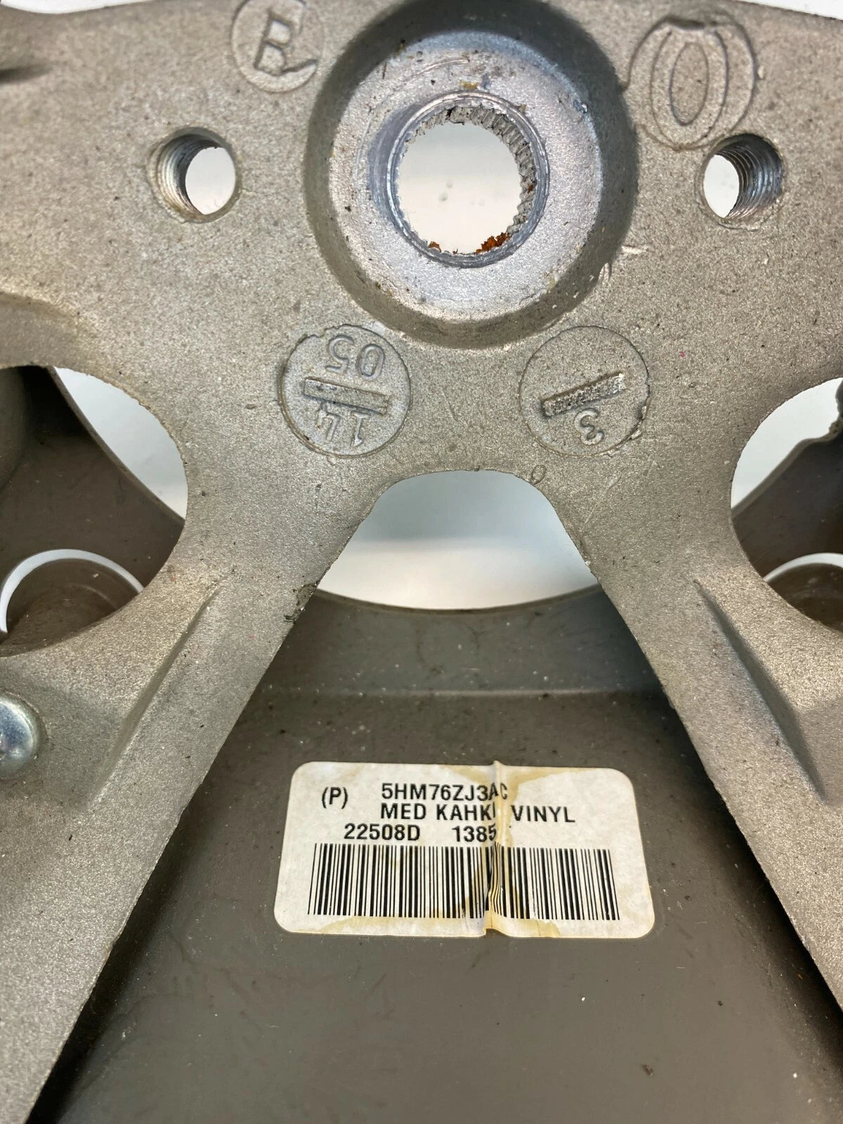 2005-2007 JEEP GRAND CHEROKEE STEERING WHEEL MED KHAKI VINYL 5HM76ZJ3AC