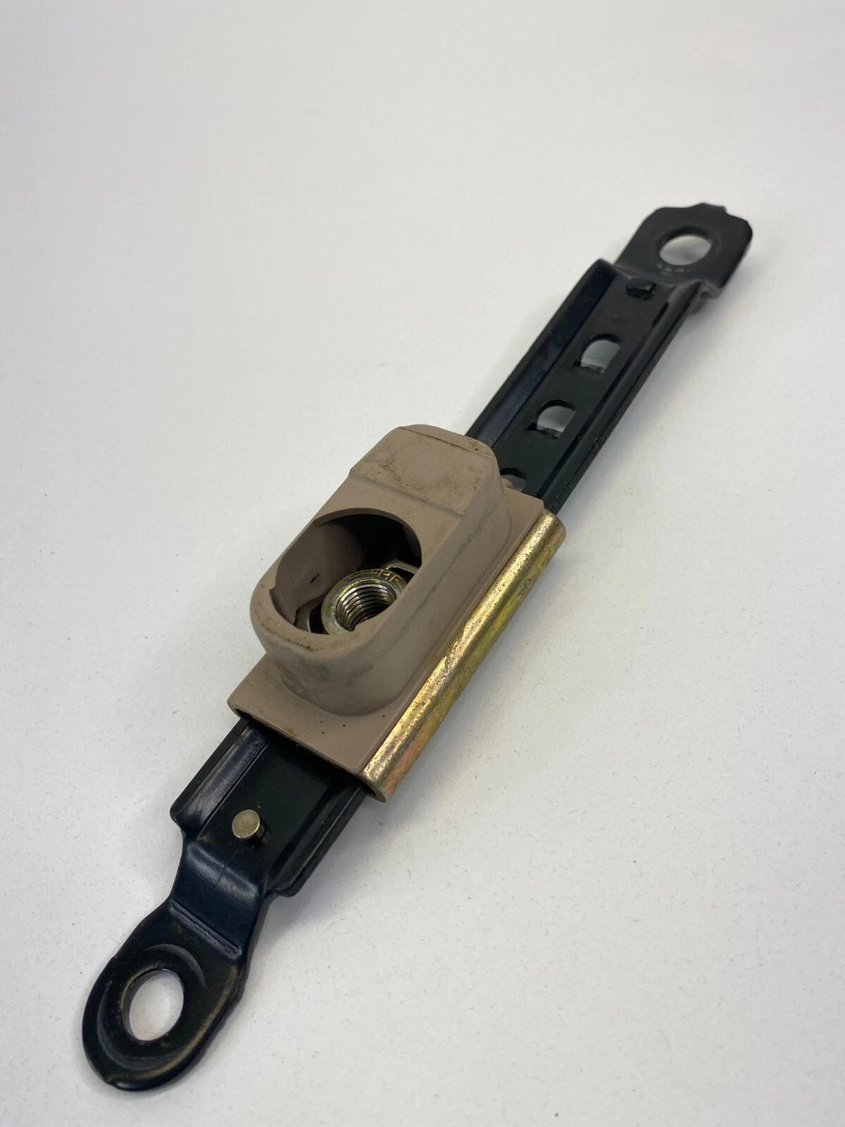 1999-2001 TOYOTA CAMRY SEDAN FRONT RIGHT SIDE SEAT BELT HEIGHT ADJUSTER OEM