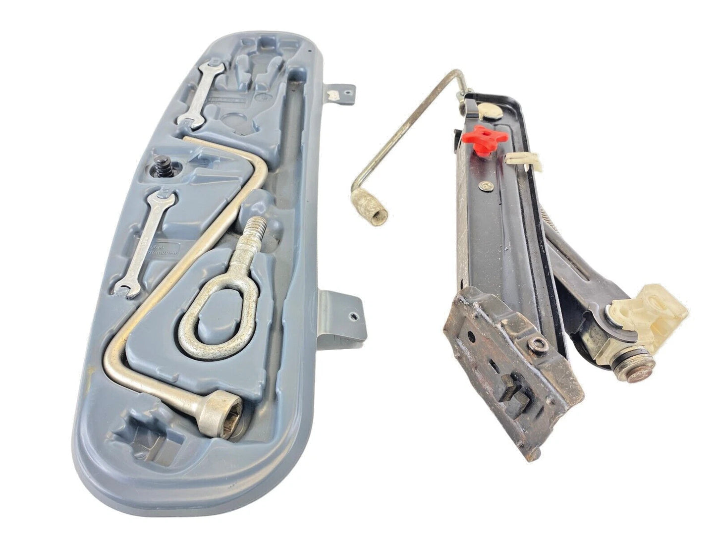 2001-2005 BMW 325I 325XI 330I 330XI SPARE TIRE EMERGENCY JACK LIFT W/ TOOLS OEM