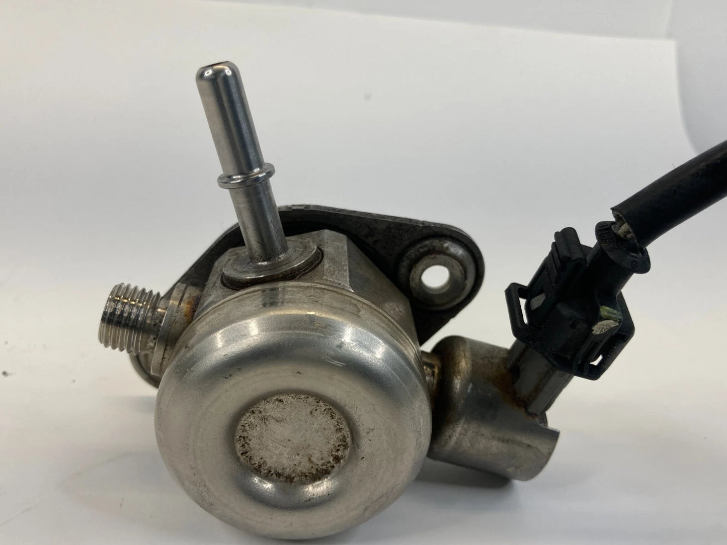 2011-2013 KIA OPTIMA 2.4L ENGINE HIGH PRESSURE FUEL PUMP 35320-2G730 OEM