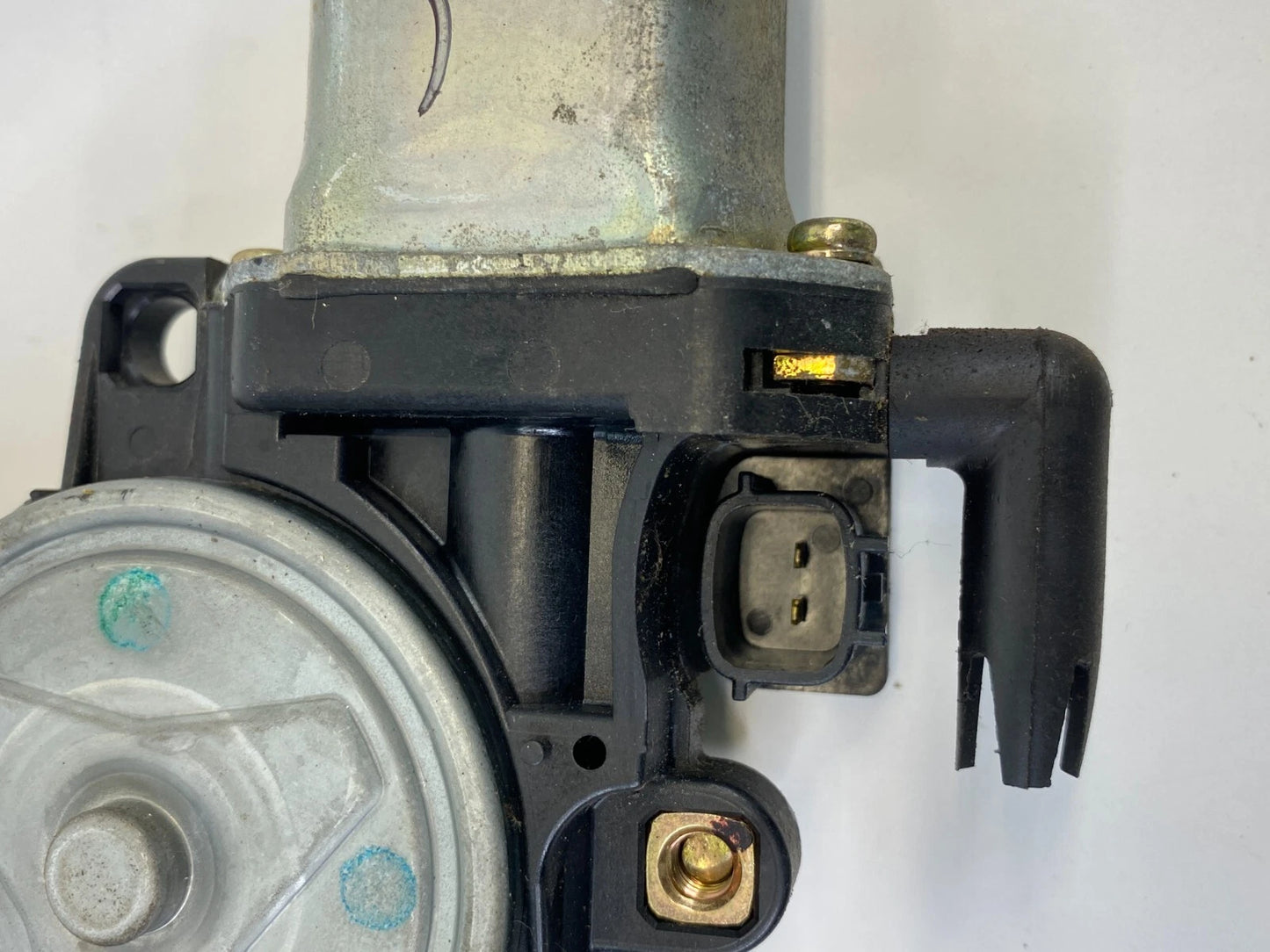 2003-2007 NISSAN MURANO REAR LEFT BACK SIDE DOOR WINDOW MOTOR 80731-89915