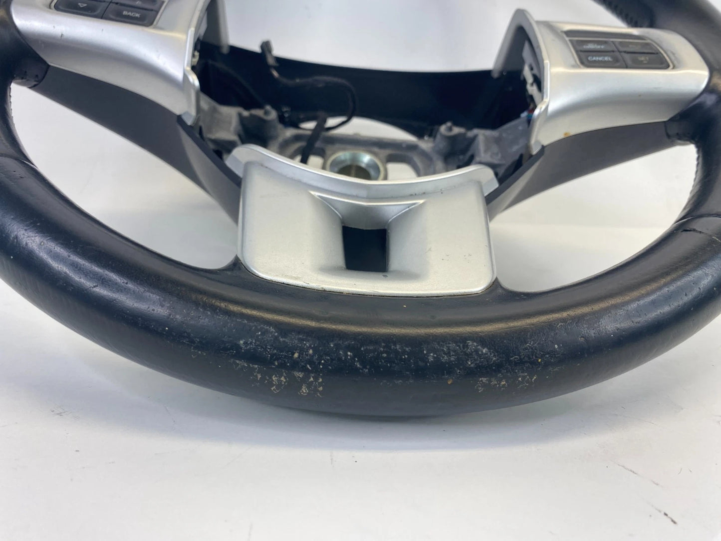 2011 2012 2013 Dodge Durango 12-15 C/V Steering Wheel Assy W/ Cruise Control OEM