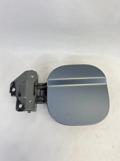 2007-2011 HONDA CR-V EXTERIOR FUEL DOOR GAS LID COVER W FILLER CAP ASSEMBLY OEM