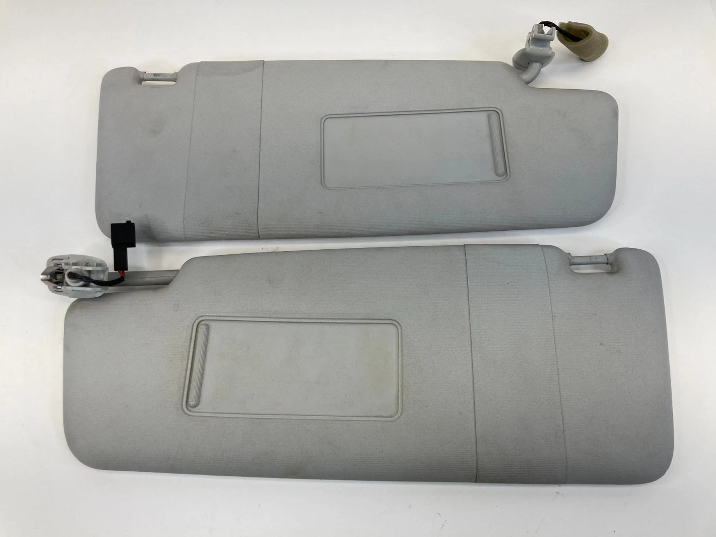 2012-2016 VOLKSWAGEN PASSAT LEFT & RIGHT SIDE SUNVISOR SUN VISOR SHADE SET OEM