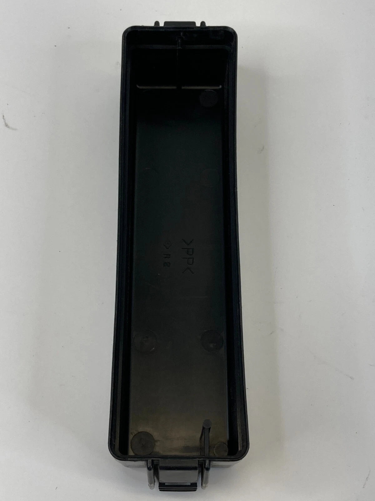 2007 2008 INFINITI G35 SEDAN ENGINE SMALL FUSE BOX COVER LID CAP OEM