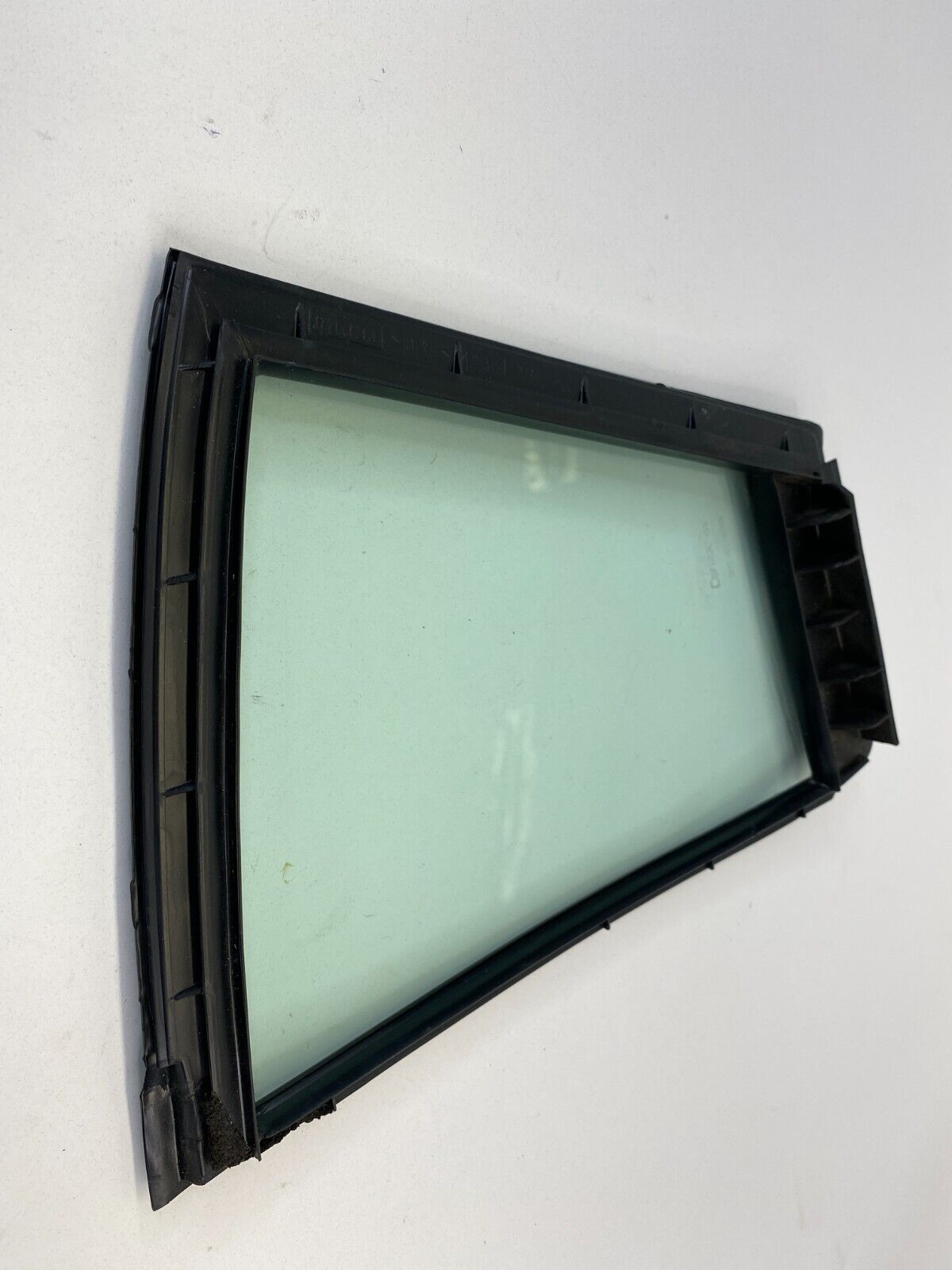 07-12 Nissan Altima Sedan Rear Right Side Door Vent Window Glass 82272-JA000 OEM