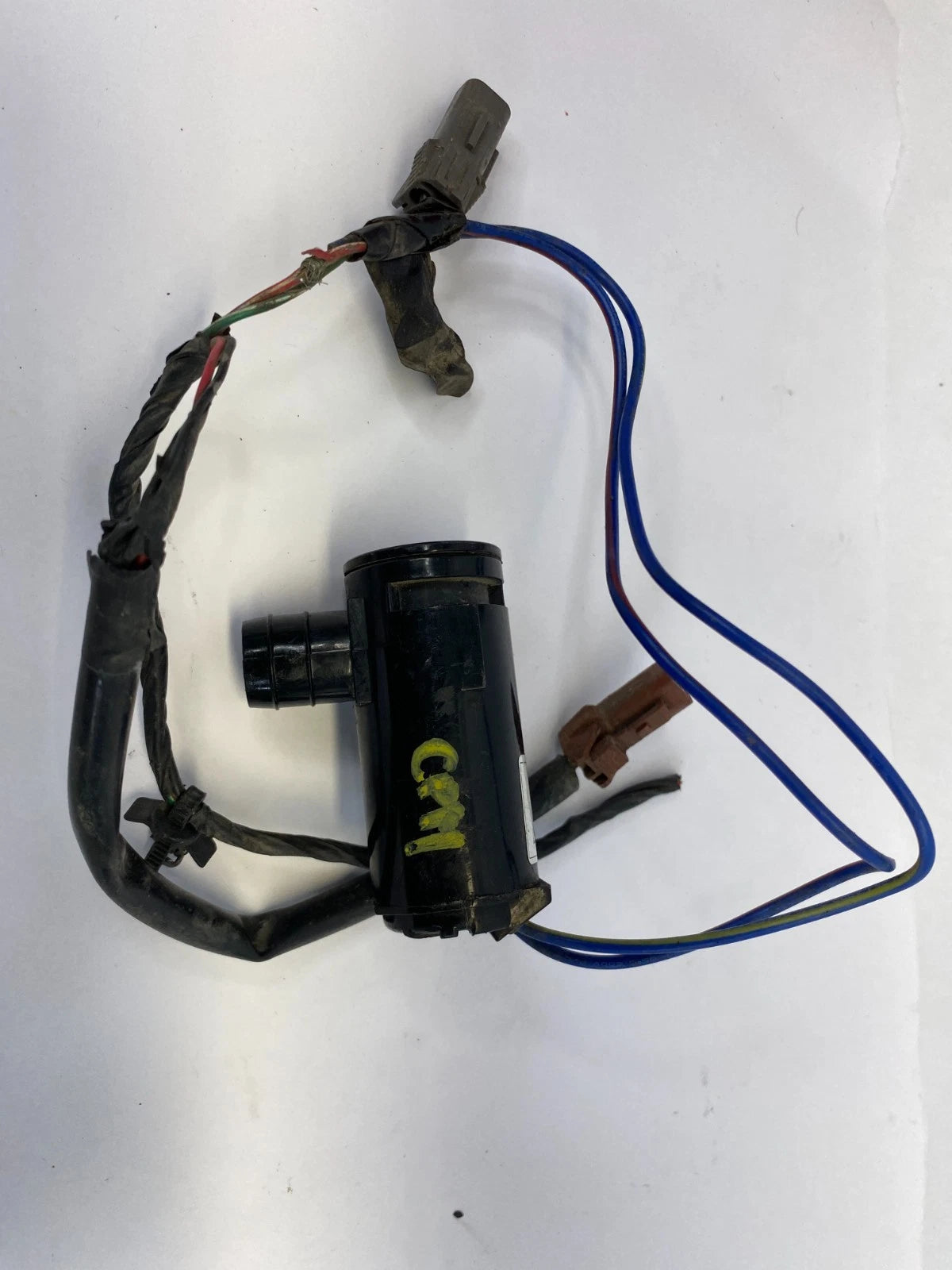 2005 NISSAN ALTIMA WINDSHIELD WASHER PUMP MOTOR WITH CONNECTORS 5-400377 OEM
