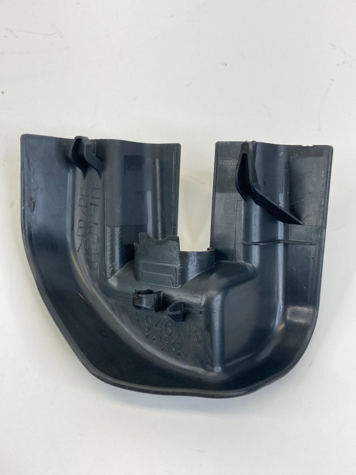 05 06 07 08 09 10 SCION TC RIGHT PASSENGER INNER SEAT TRACK COVER 72157-21020