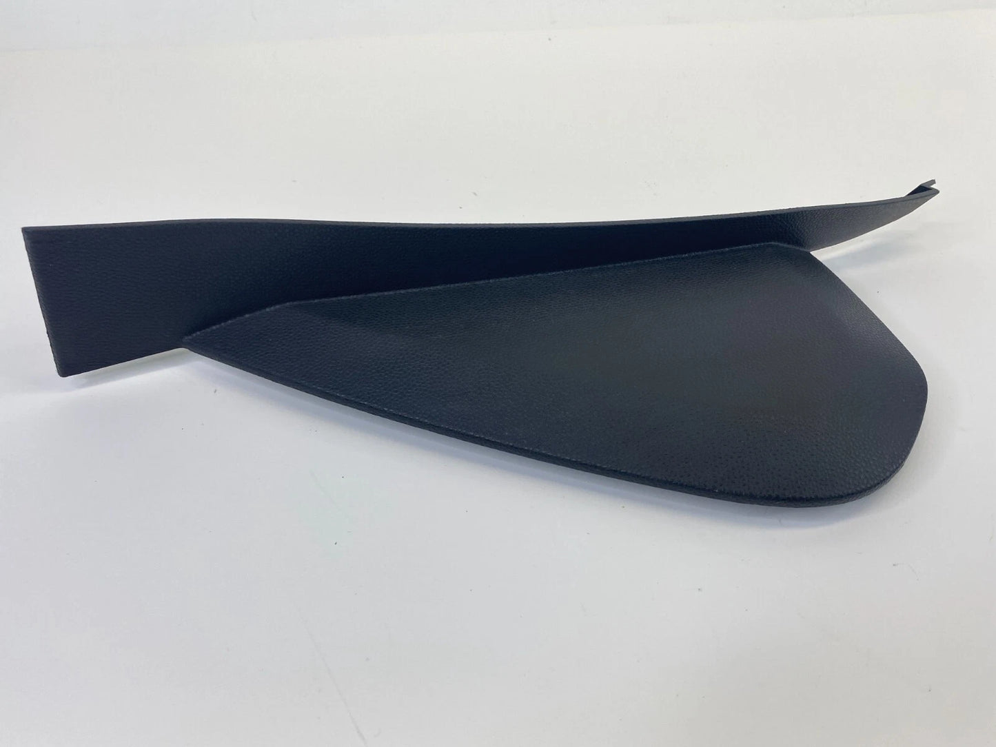 2011-2013 FORD FIESTA DASH FRONT LEFT SIDE END CAP COVER TRIM AE83-A044C61-AC