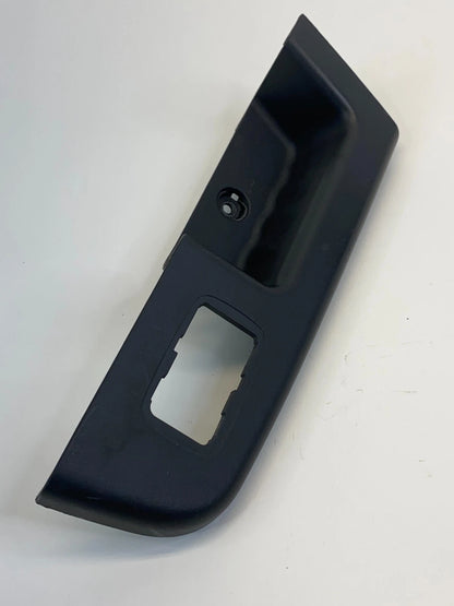 2007-2011 DODGE NITRO REAR RIGHT PASSENGER DOOR WINDOW SWITCH BEZEL TRIM ONLY