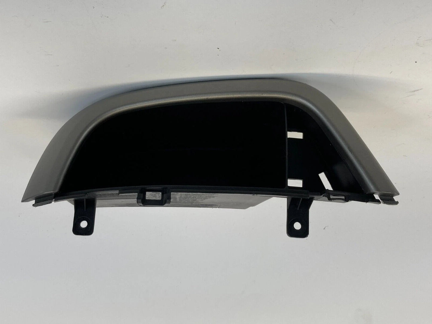 12-16 CHEVROLET SONIC LT FRONT CENTER RIGHT DASH STORAGE COMPARTMENT 95952557