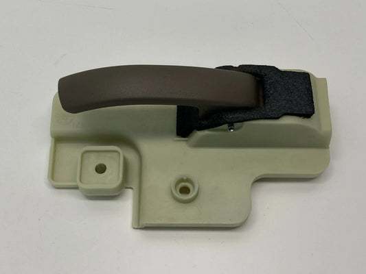 07 JEEP COMPASS PATRIOT FRONT RIGHT PASSENGER SIDE INTERIOR DOOR HANDLE OEM