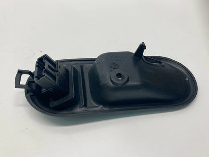 99-02 LAND ROVER DISCOVERY FRONT RH DOOR HANDLE BEZEL W/ WINDOW SWITCH AWR6052