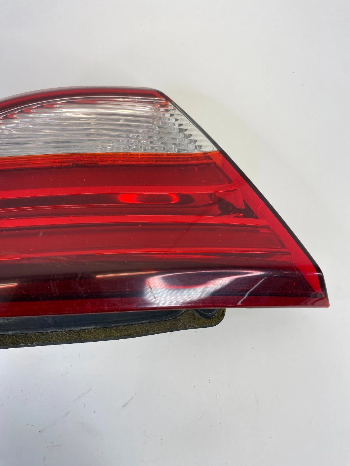 2015-2017 Chrysler 200 Sedan Rear Left Side Tail Light Taillight Inner Lamp OEM