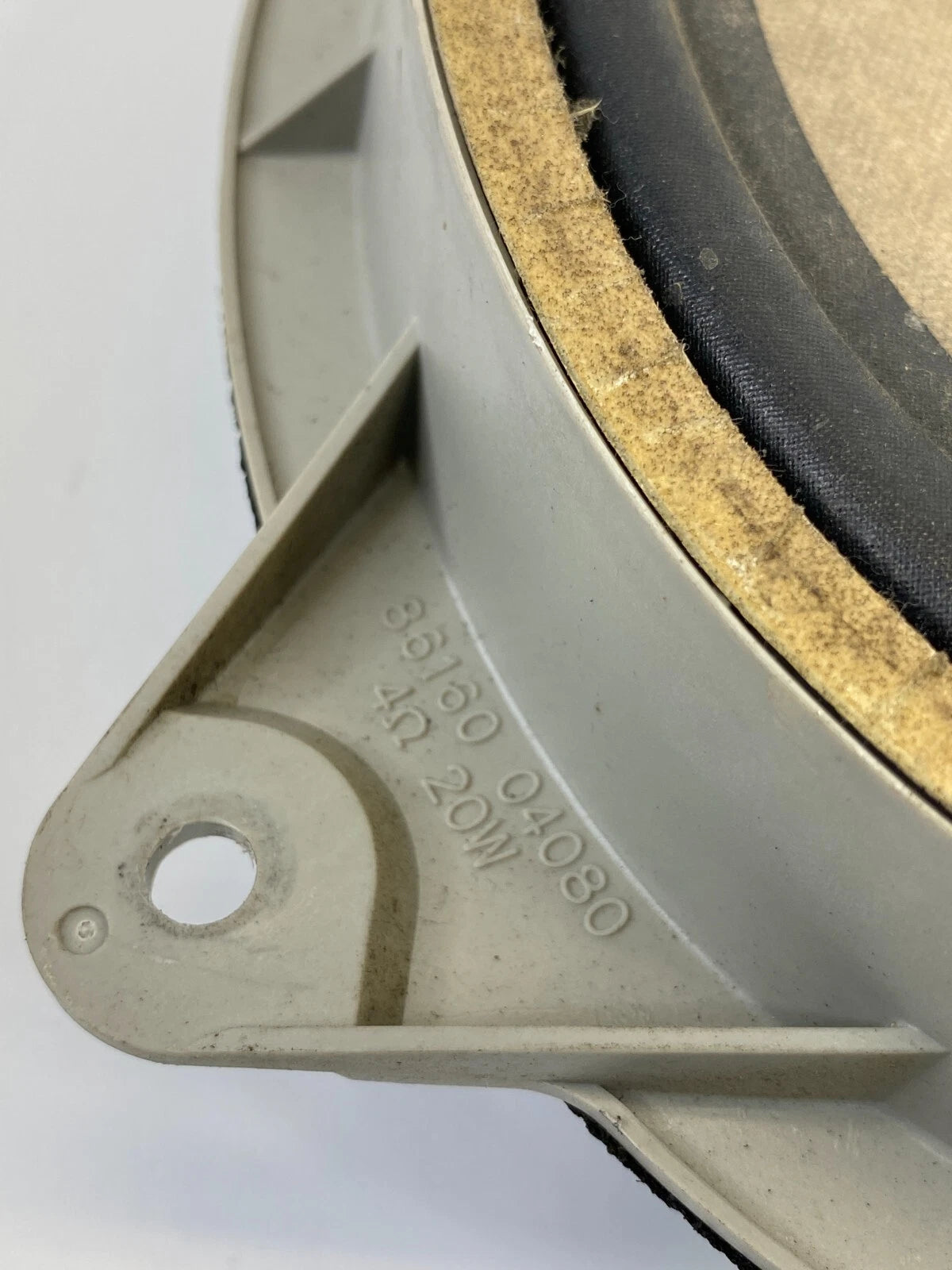 2005 2006 TOYOTA TACOMA FRONT LEFT DRIVER DOOR SPEAKER AUDIO 86160-04080 OEM