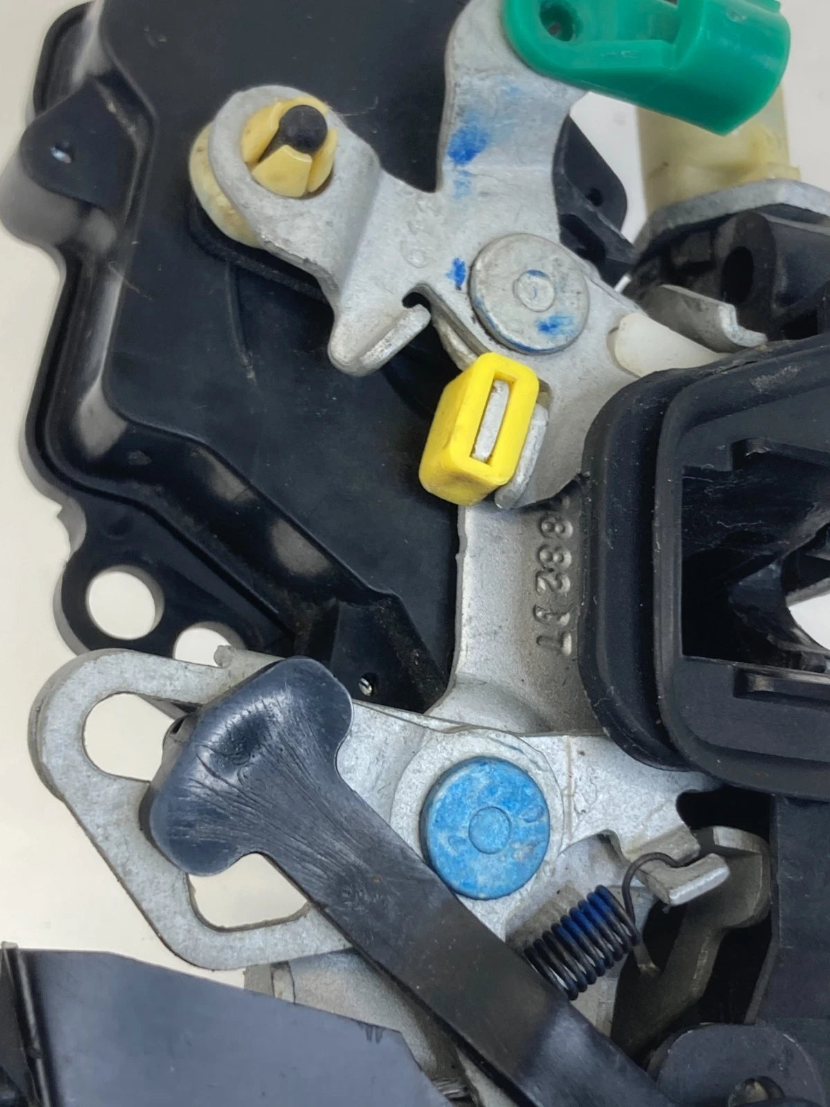 2002-2005 FORD EXPLORER MOUNTAINEER REAR LEFT BACK DOOR LOCK LATCH ACTUATOR OEM