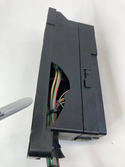 2012-2018 FORD FOCUS SEDAN 2.0L REAR TRUNK FUSE BOX FUSEBOX E00018599 OEM