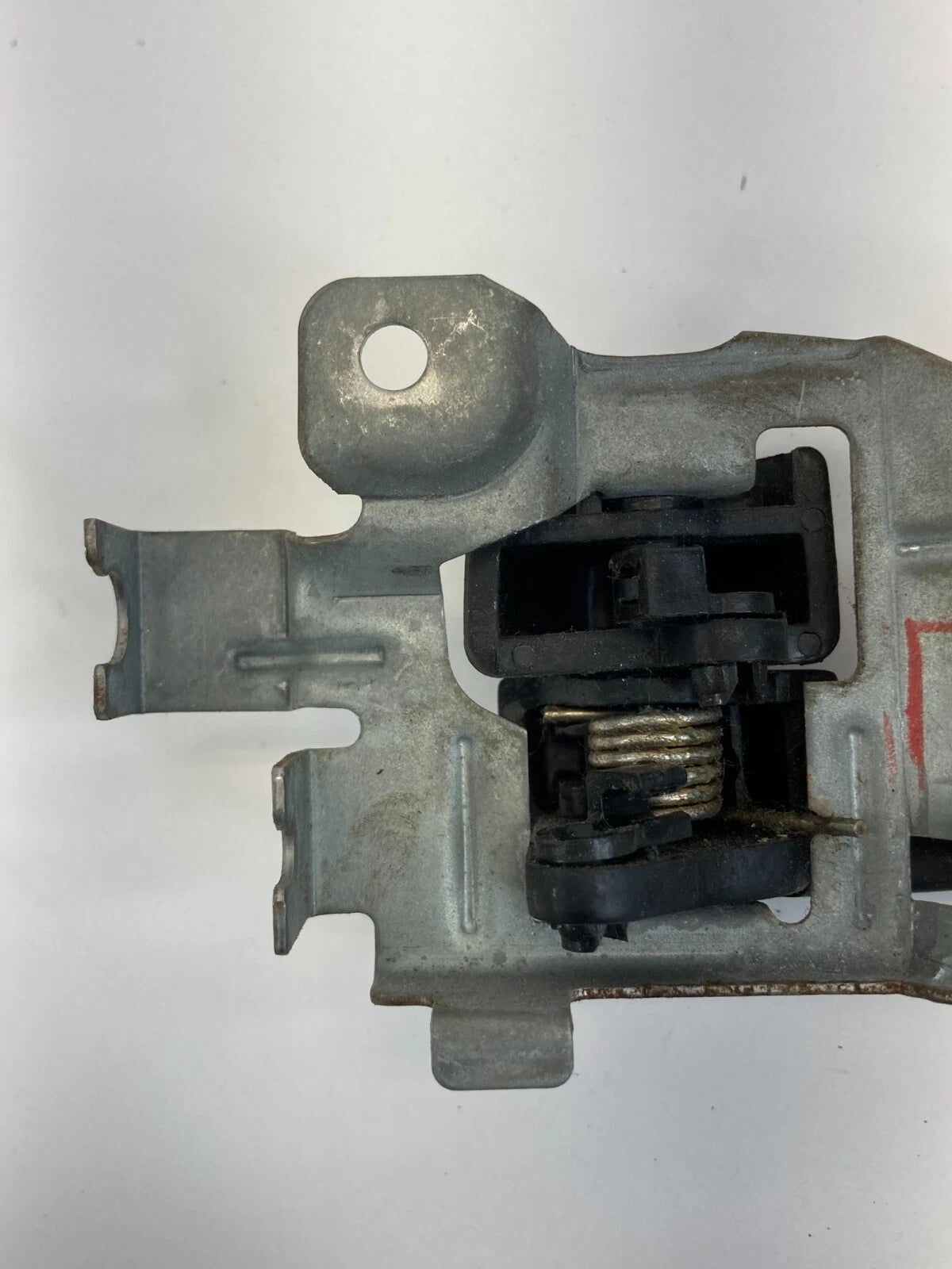 2000-2005 MITSUBISHI ECLIPSE RIGHT SIDE INNER INTERIOR DOOR HANDLE ASSY OEM