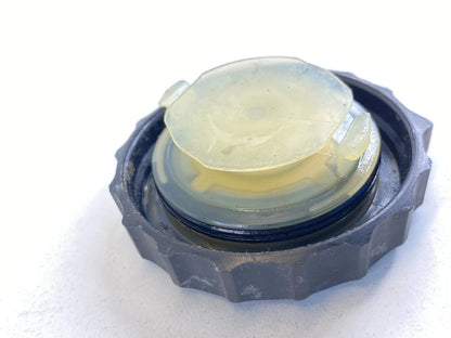 2007-2009 2017-2022 LEXUS EX350 3.5L BRAKE FLUID MASTER CYLINDER RESERVOIR CAP