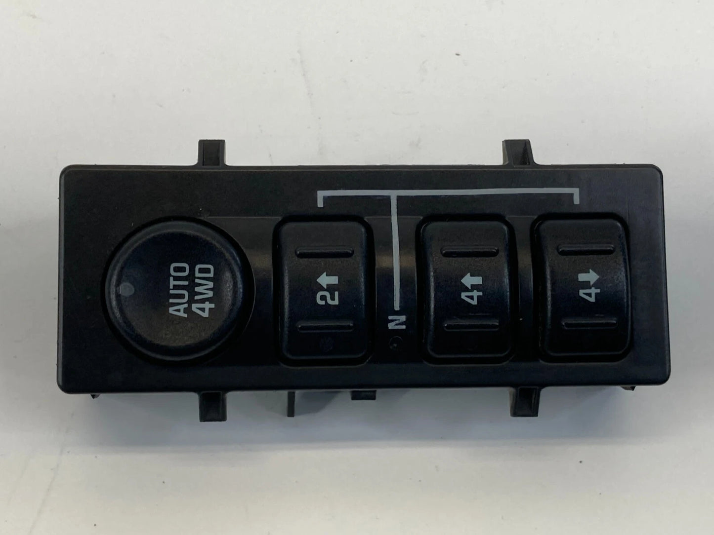 2003-2006 CHEVROLET AVALANCHE 1500 FRONT LEFT SIDE SELECTOR CONTROL SWITCH OEM