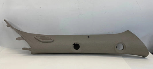 2007-2014 GMC YUKON FRONT RIGHT WINDSHIELD A PILLAR COVER TRIM W/ TWEETER OEM