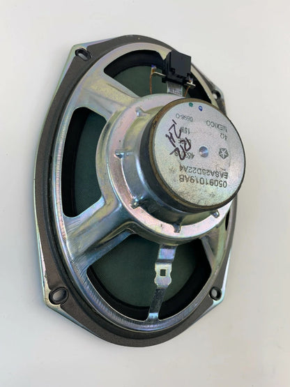 2007-2012 DODGE CALIBER 07-24 COMPASS REAR RIGHT DOOR SPEAKER 05091019AB OEM
