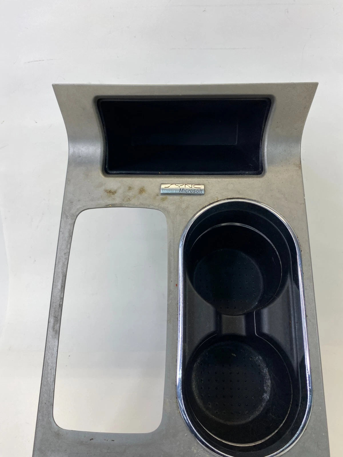 09-12 FORD FLEX CENTER CONSOLE SHIFTER CUP HOLDER TRIM BEZEL 8A83-74045A OEM