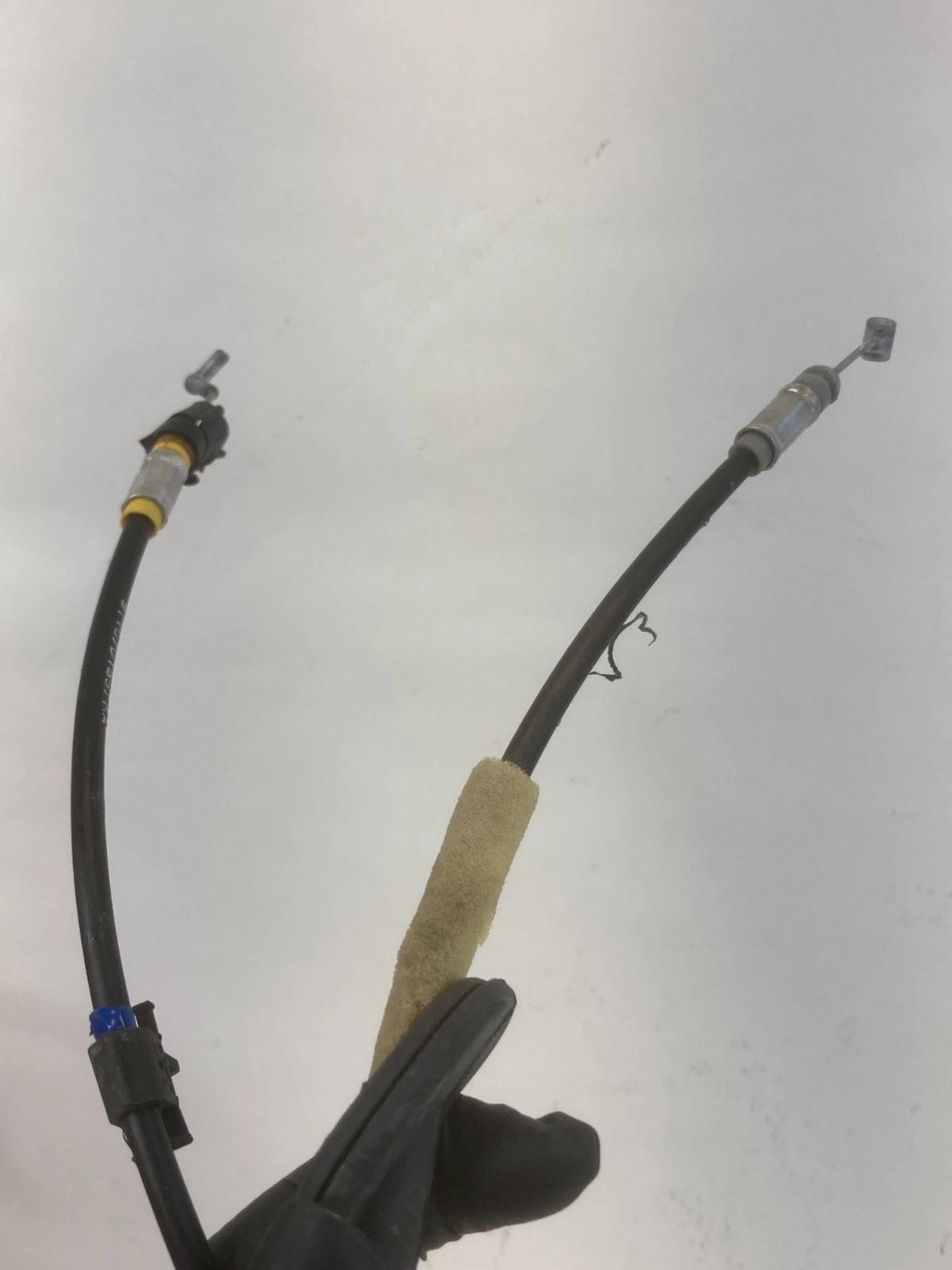 2005-2010 HONDA ODYSSEY SLIDING POWER DOOR ROLLER RAIL OEM