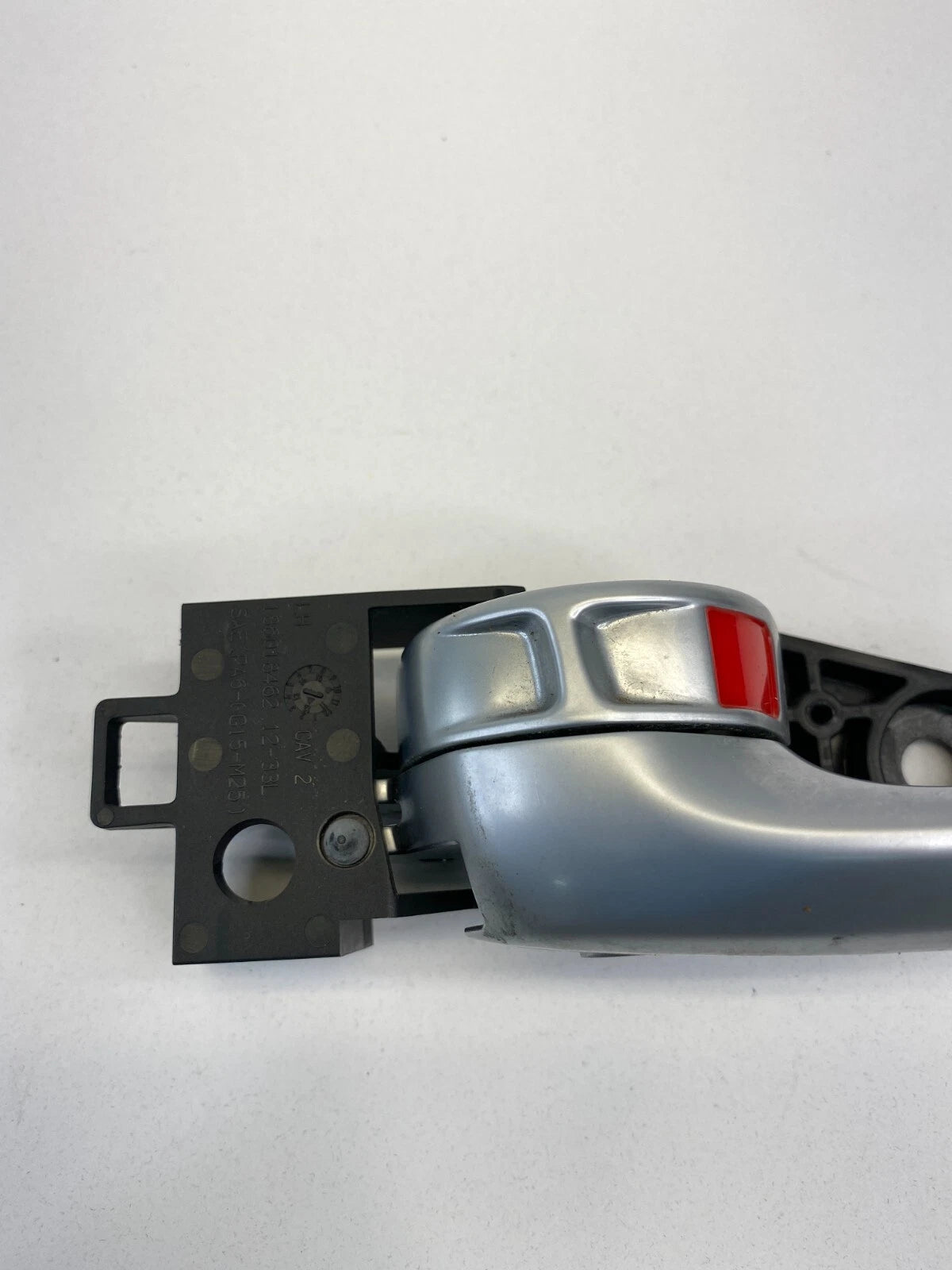 2013-2016 DODGE DART REAR LEFT DRIVER SIDE INNER DOOR HANDLE 186018462 OEM