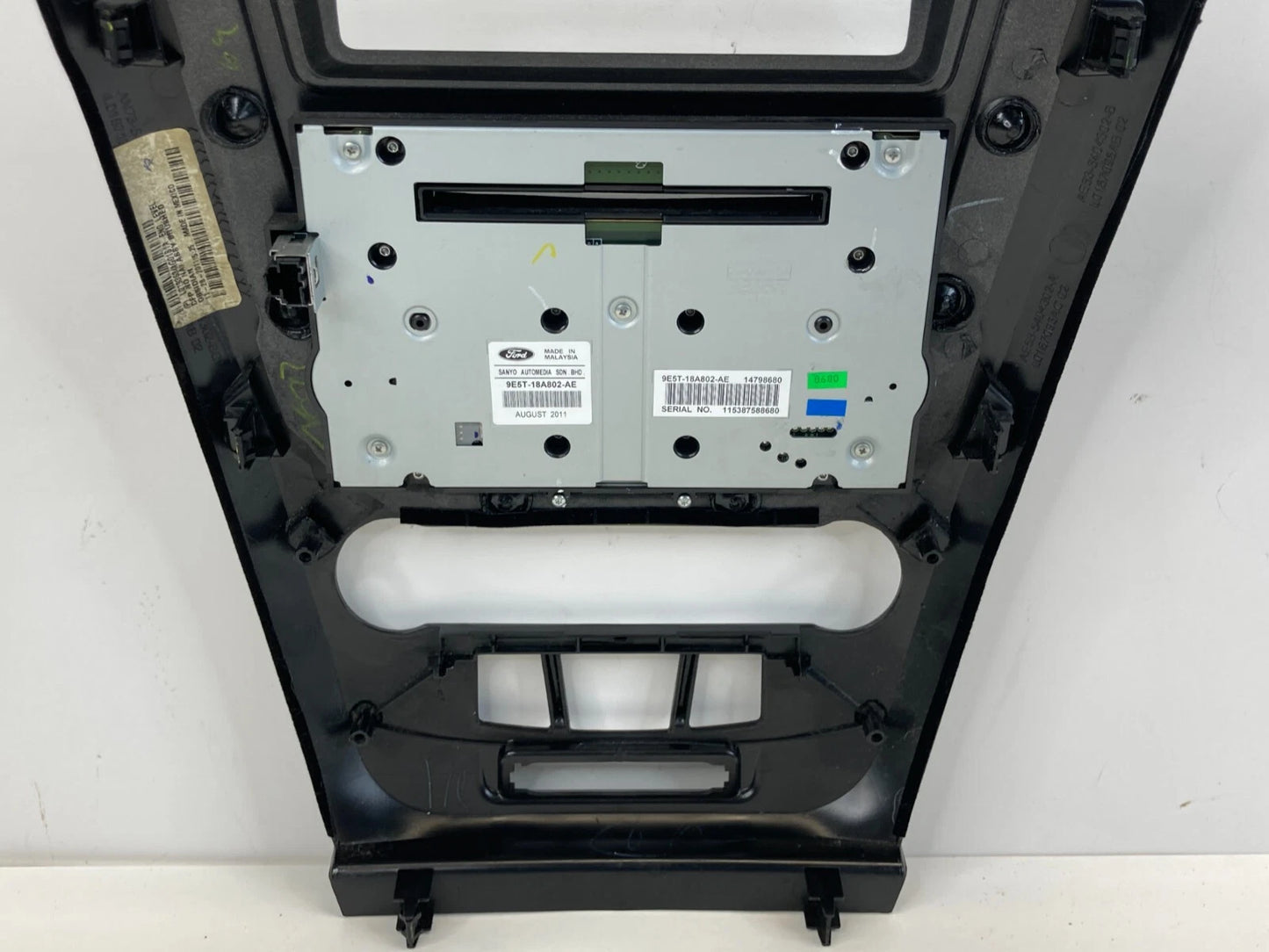 10 11 12 FORD FUSION CENTER DASH CD RADIO CONTROL AC PANEL TRIM BEZEL 9E5T18A802