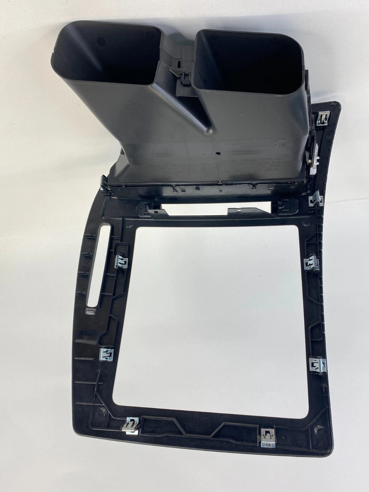 2005-2009 SAAB 9-7X CENTER DASH RADIO A/C AIR VENT TRIM BEZEL COVER 15792818 OEM