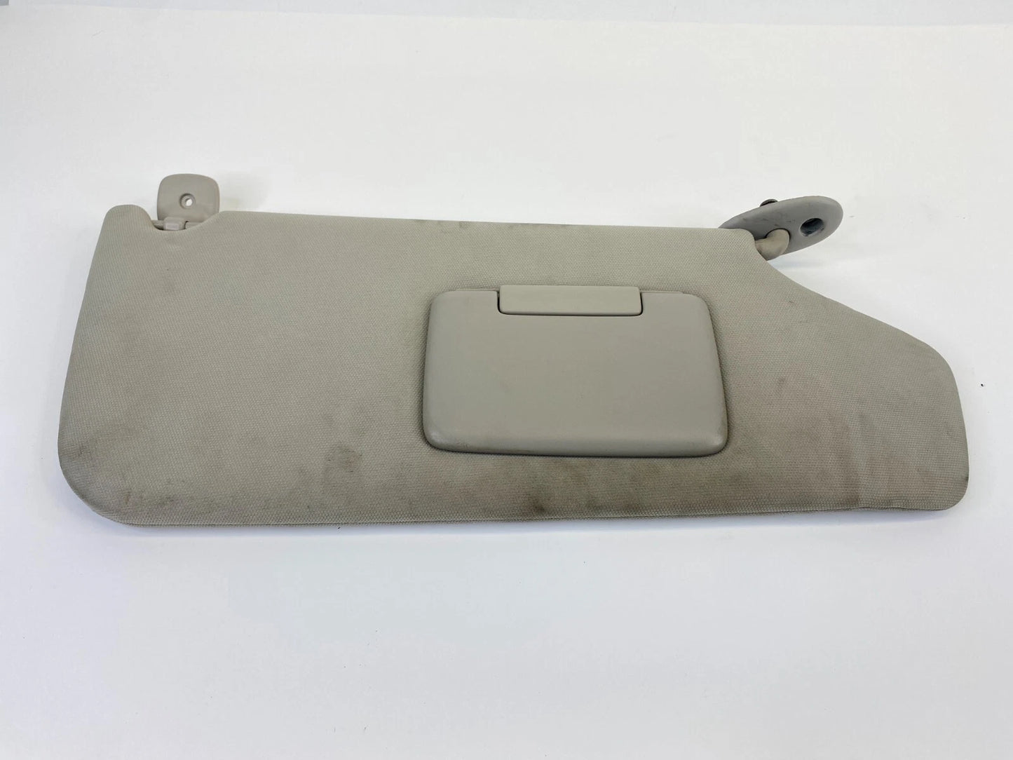 2006-2010 JEEP COMMANDER ROOF RIGHT PASSENGER SUNVISOR SUN VISOR SHADE OEM