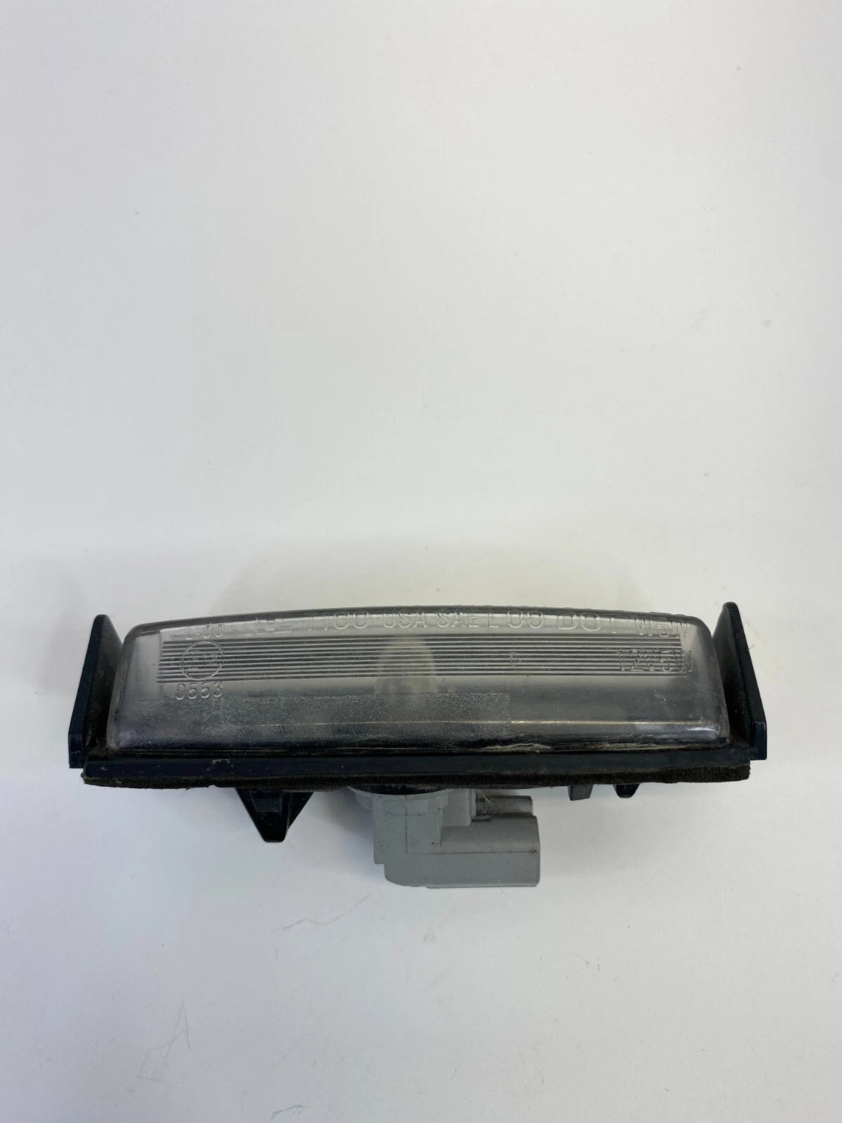 2002-2011 TOYOTA CAMRY REAR TRUNK LID LICENSE PLATE LIGHT LAMP OEM E13-0553