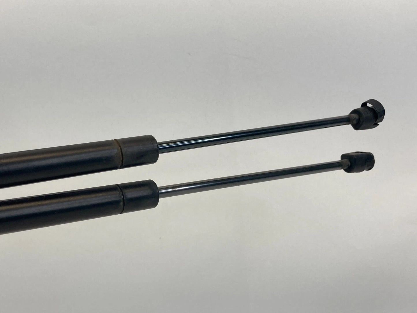 2007-2012 DODGE CALIBER REAR TRUNK HATCH LIFT SUPPORT CYLINDER SHOCK STRUT SET