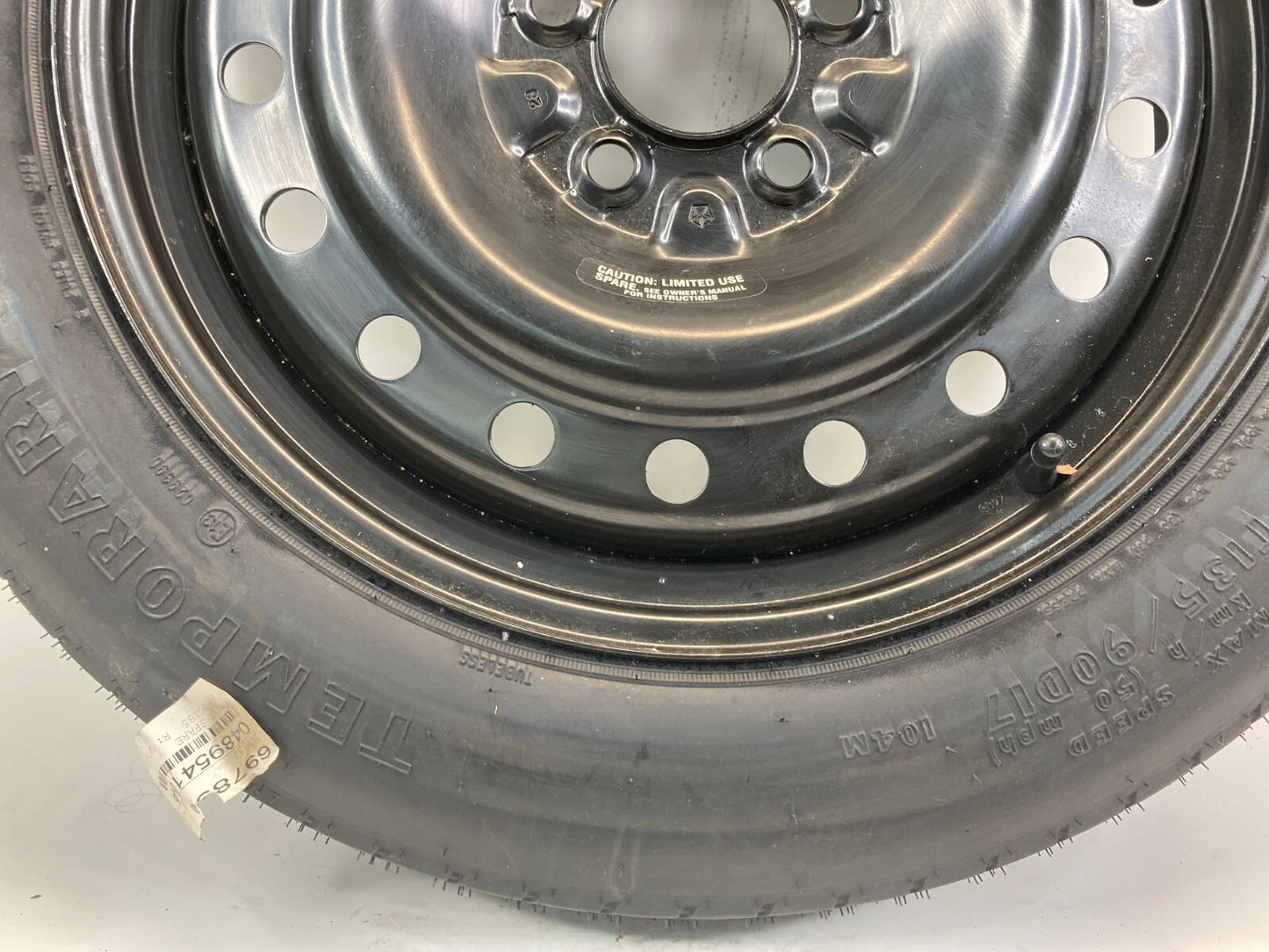 05-10 CHRYSLER 300 WHEEL RIM SPARE TIRE COMPACT DONUT T135/90D17 04895410AA OEM