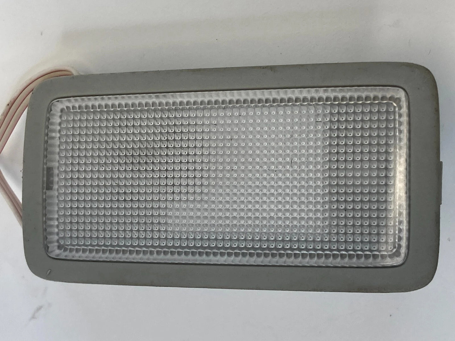 2007 2008 2009 LEXUS ES350 FRONT LEFT SUNVISOR LIGHT VANITY LAMP 81340-30100