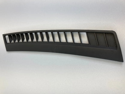 2005-2007 JEEP GRAND CHEROKEE UPPER RIGHT DASH DEFROST VENT COVER 5JM66TRM